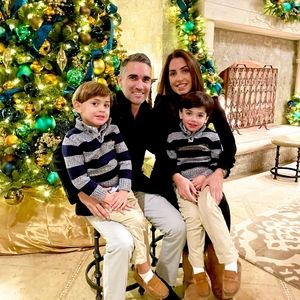 Meet your Posher, Claudia